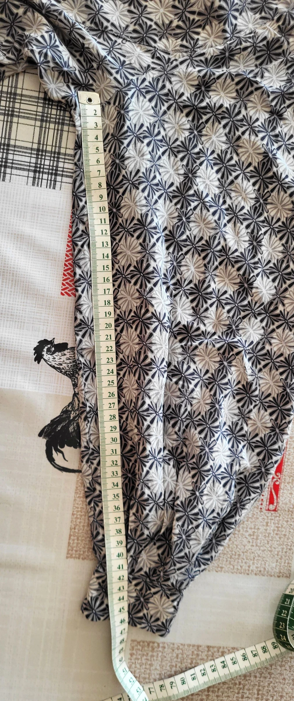 Blusa Elegante Massimo Dutti PP/TFr36-Cinza&Preto-estampado Floral & Fluido 100%Seda em Ótimo Estado – photo 14